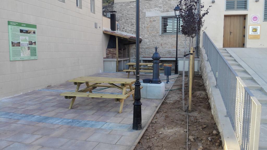 Cal Jordi, Fulleda Apartment ภายนอก รูปภาพ