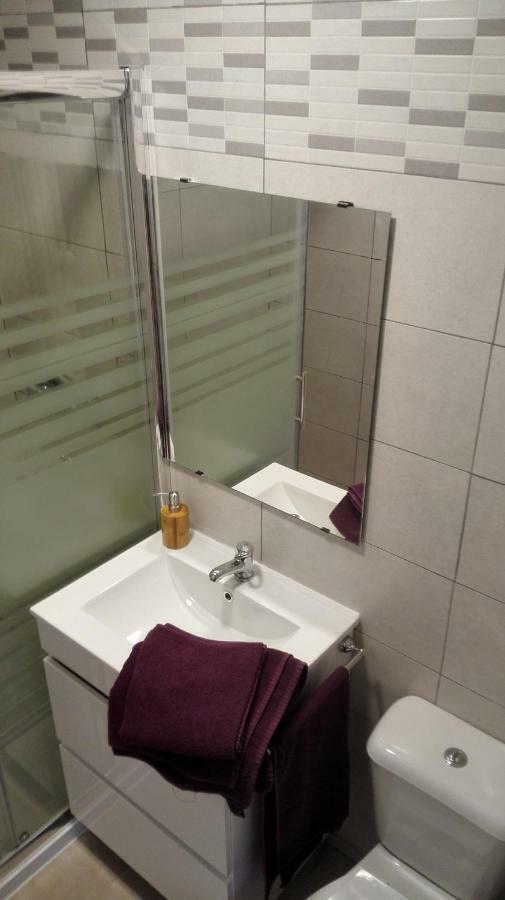Cal Jordi, Fulleda Apartment ภายนอก รูปภาพ