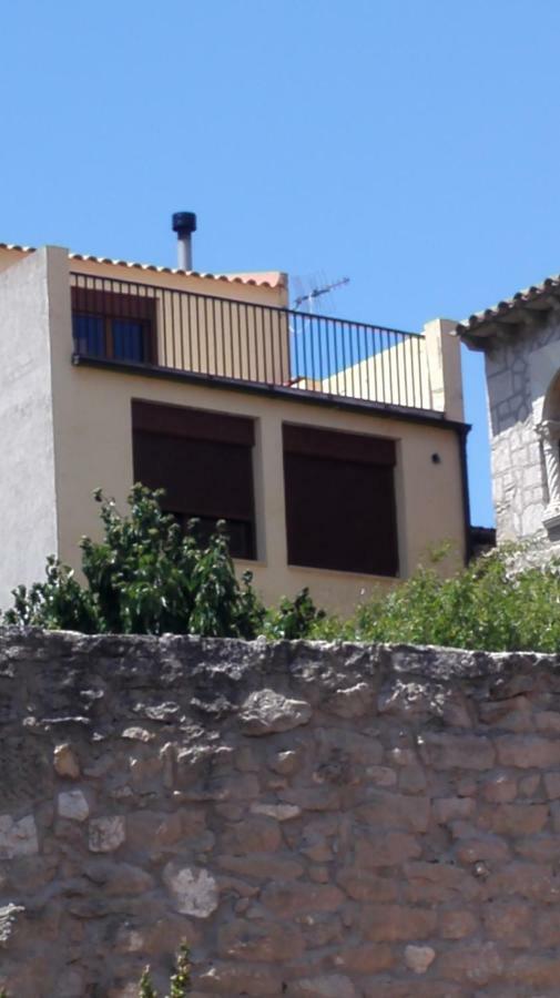 Cal Jordi, Fulleda Apartment ภายนอก รูปภาพ