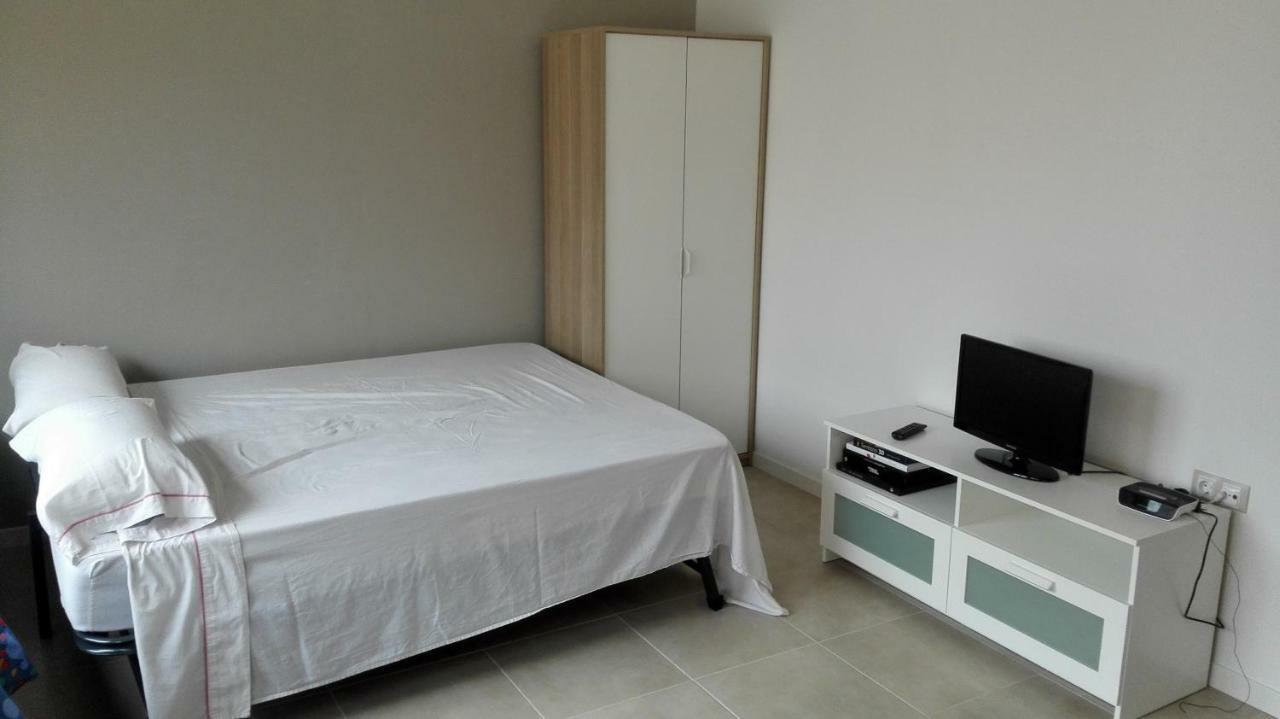 Cal Jordi, Fulleda Apartment ภายนอก รูปภาพ