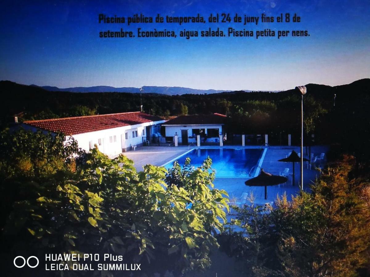 Cal Jordi, Fulleda Apartment ภายนอก รูปภาพ